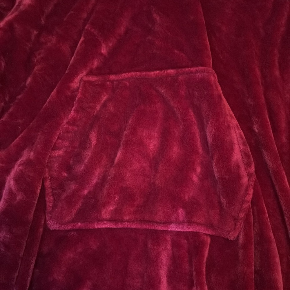 Unisex Wearable Weighted Hoodie Blanket has Pocket One Size Fits All Burgundy ❤️ - Picture 7 of 12